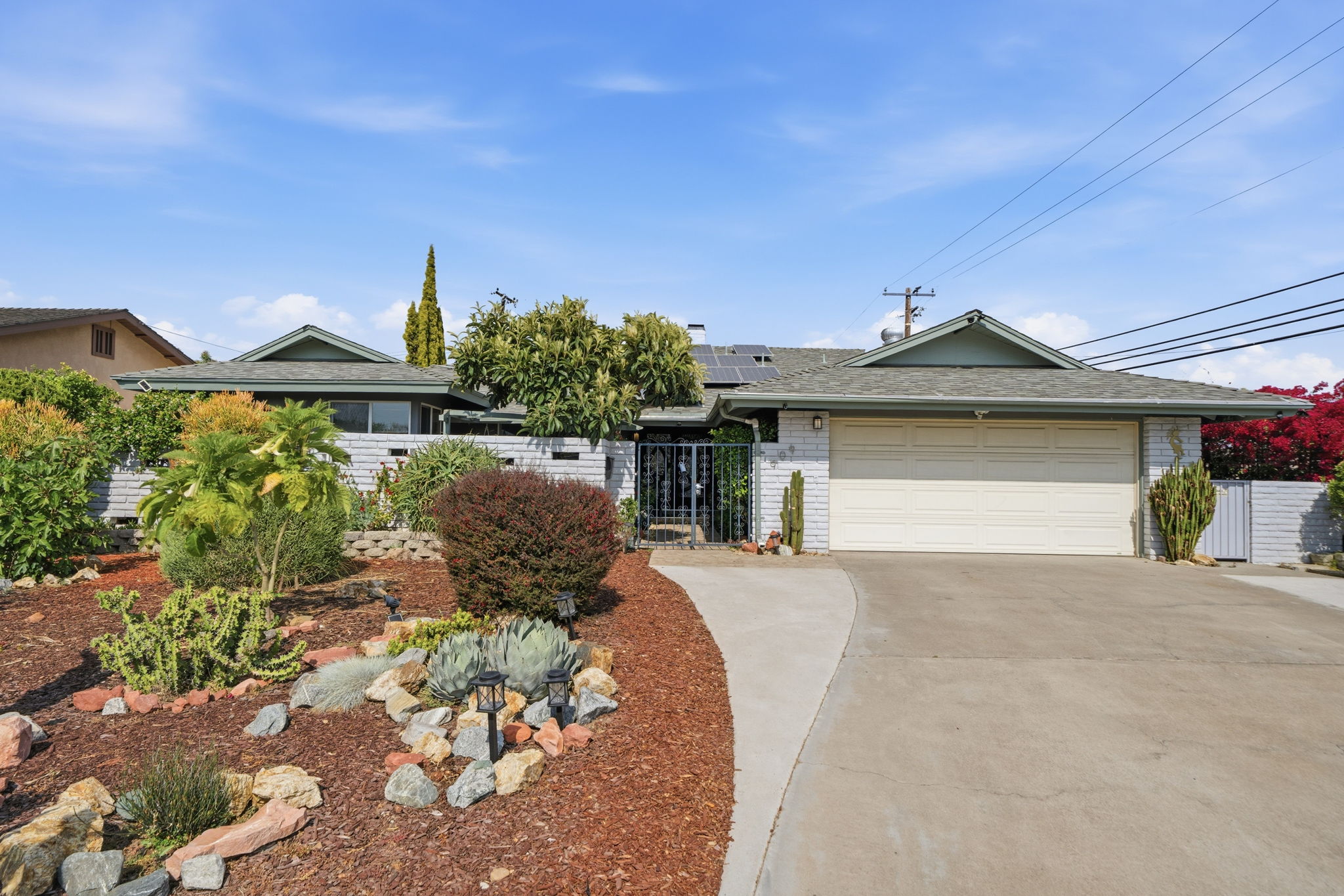 Remodeled single-story home for sale on a cul-de-sac in Central Orange, CA 92867