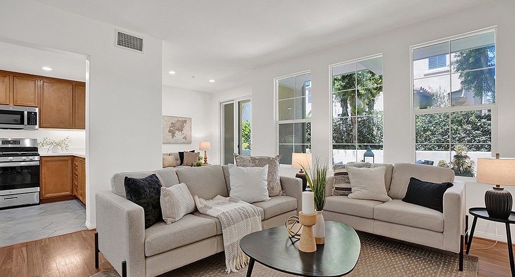 48 Walbert Lane home just closed in Ladera Ranch, Orange County